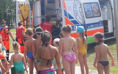 Pokaz ratownictwa na basenie letnim (32)