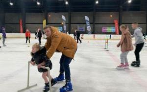 Mikołajki 2020 na lodowisku OKR Atol (7)