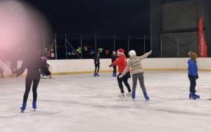 Mikołajki 2020 na lodowisku OKR Atol (2)