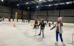 Mikołajki 2020 na lodowisku OKR Atol (10)