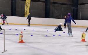 Mikołajki 2020 na lodowisku OKR Atol (6)